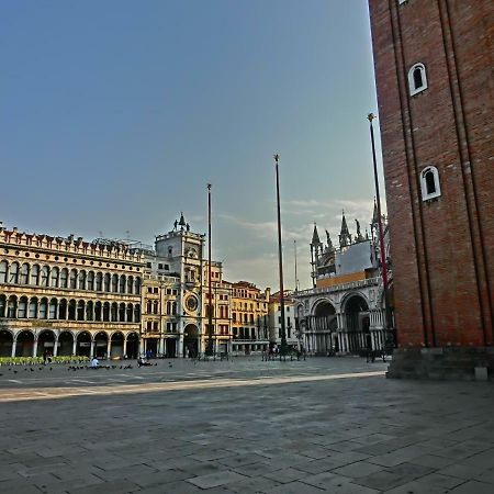 Classic Three Minutes From St Marc'S Square Lejlighed Venedig Eksteriør billede